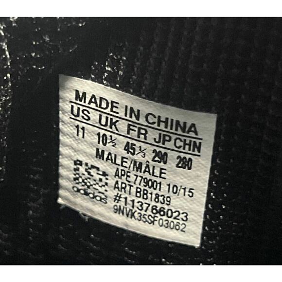 Size 11 - adidas Yeezy Boost 750 Triple Black main image 4